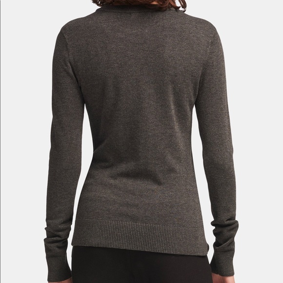 NWT DKNY Block Logo Sweater In XL - Picture 2 of 5